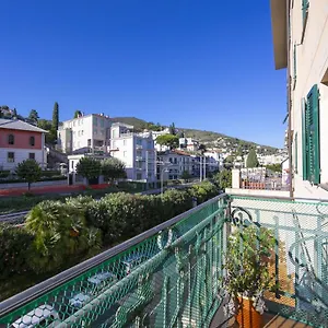 Palace 250m From Sea - Happy Alassio